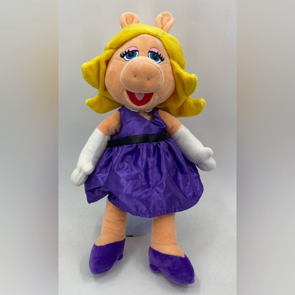 Scentsy Disney Muppets Miss Piggy Stuffed 18” Plush (No Scent‎ Pack Included)